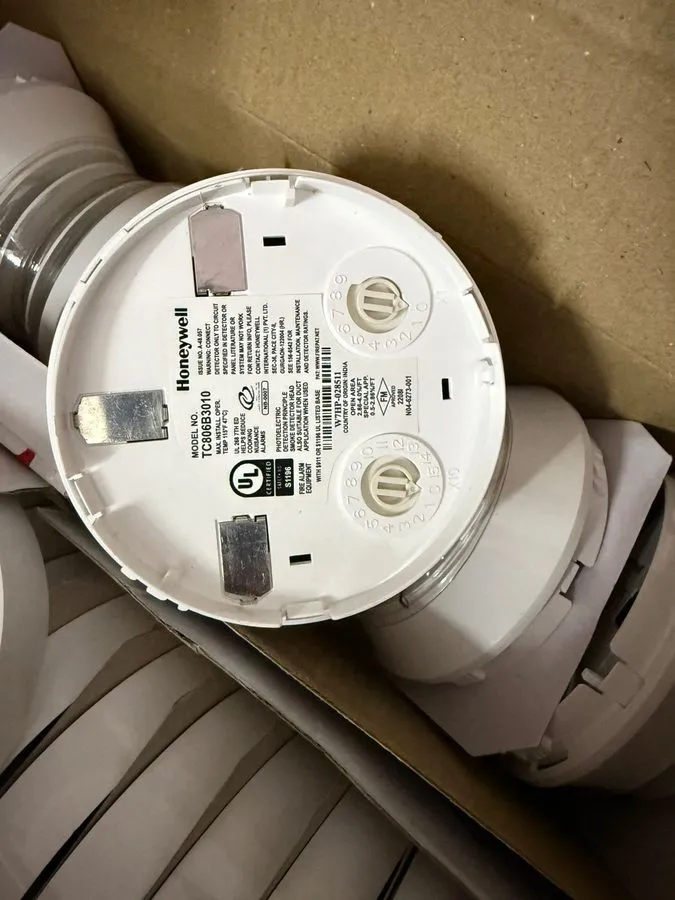 Терминал сбора данных HONEYWELL TC806B3010 ADDRESSABLE SMOKE DETECTOR — фото лота 2