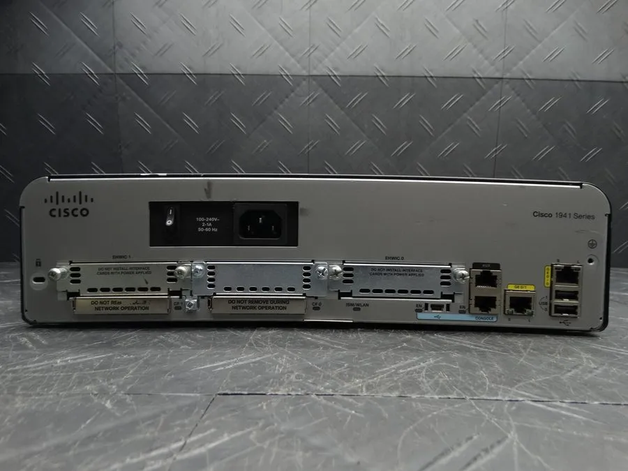Маршрутизатор Cisco K9 V04 1941 2 onboard GE, 2 EHWIC slots, 1 ISM slot 512MB/25