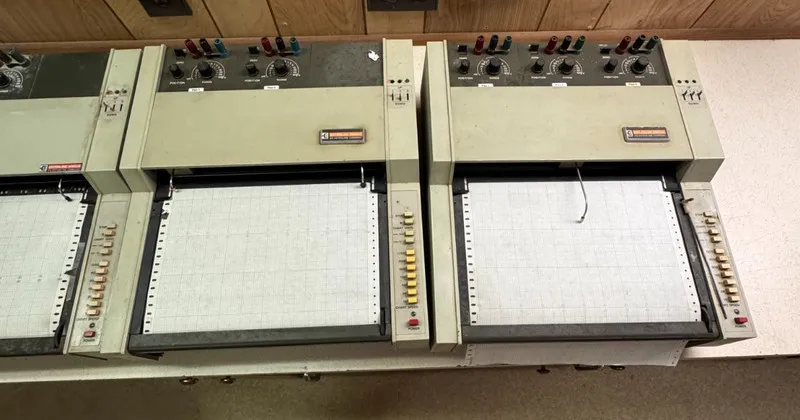Регистратор VTG Esterline Angus Model 822B10 Flatbed Chart Recorder — фото лота 2