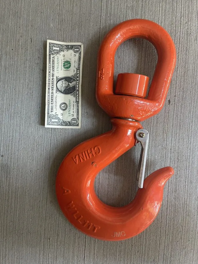 Складское оборудование JMC WLL11T 11 Ton Swivel Rigging Hook W/ Safety Latch — фото лота 1