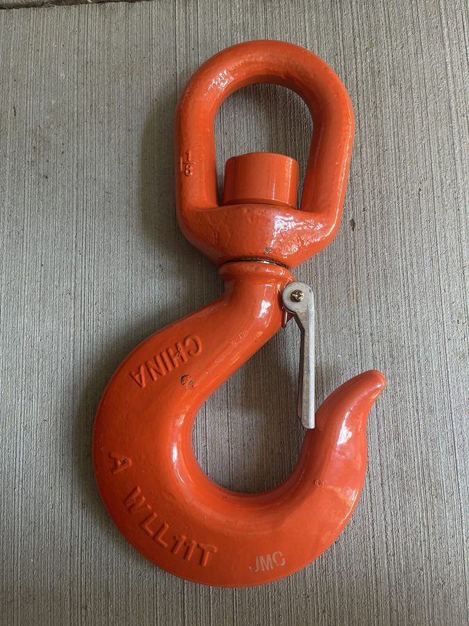 Складское оборудование JMC WLL11T 11 Ton Swivel Rigging Hook W/ Safety Latch — фото лота 2
