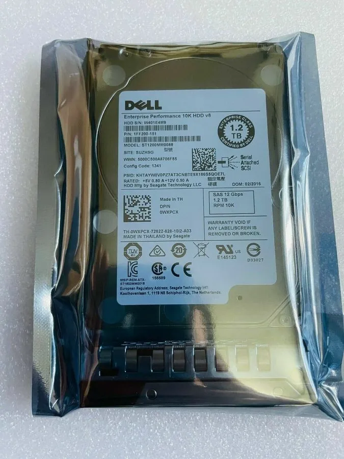 Жёсткий диск Dell 400-AJPD 12Gb/s 1.2TB 10K SAS 2.5" Gen13 Hard Drive