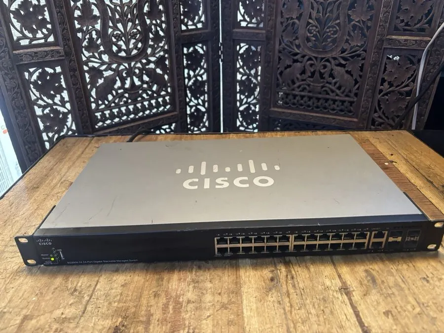 Коммутатор Cisco SG350X-24 24-Port Gigabit Stackable Managed Switch NO Power Cor — фото лота 1