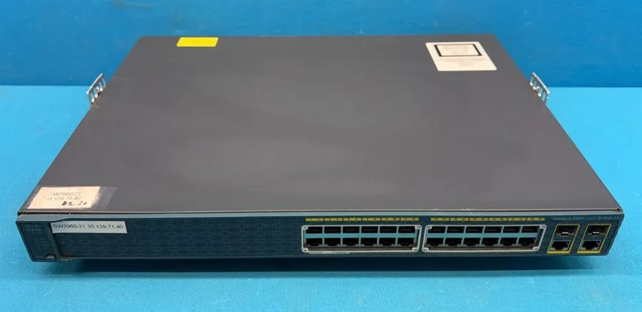 Коммутатор Cisco Catalyst 2960 SI PoE-24 / WS-C2960- -S / 24-Port switch