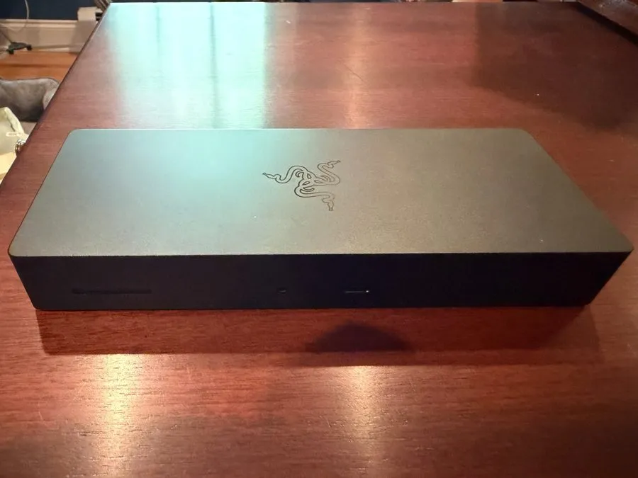 Док-станция Razer Thunderbolt 4 Chroma RC21-0169 Dock Station