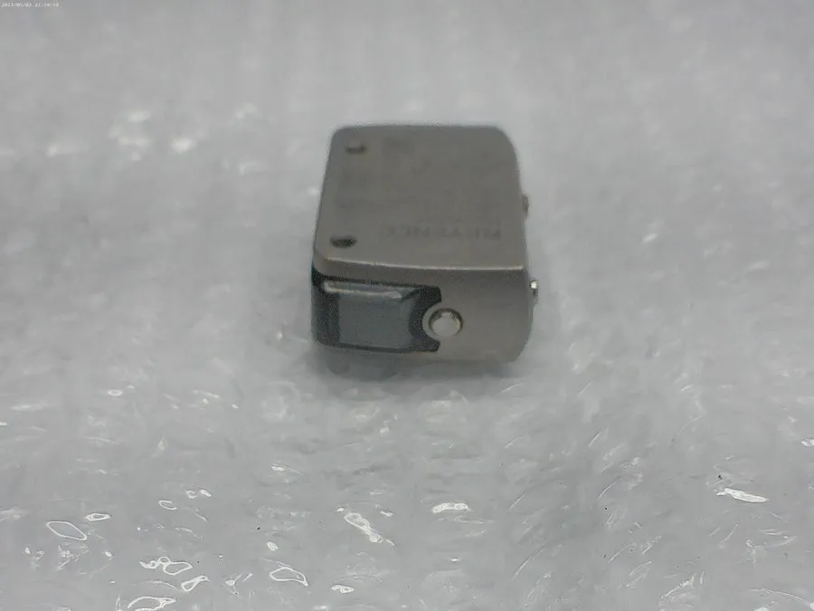 Датчик KEYENCE LR-ZB250CP LASER SENSOR 10-30VDC