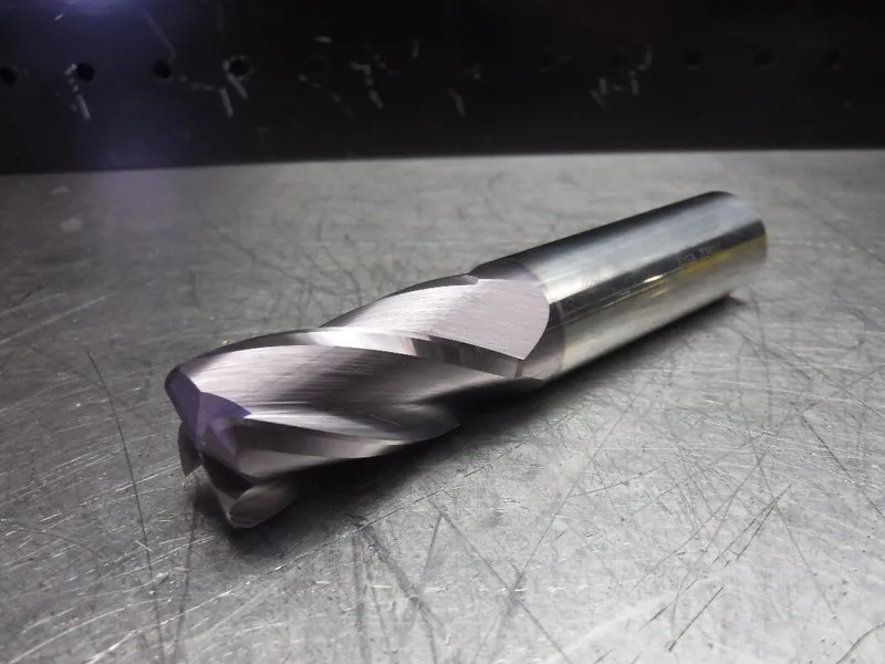 Режущий инструмент CTMI 5/8" Carbide Endmill 4 Flute 5/8 x 5/8 4F .030 Crnr Rad 