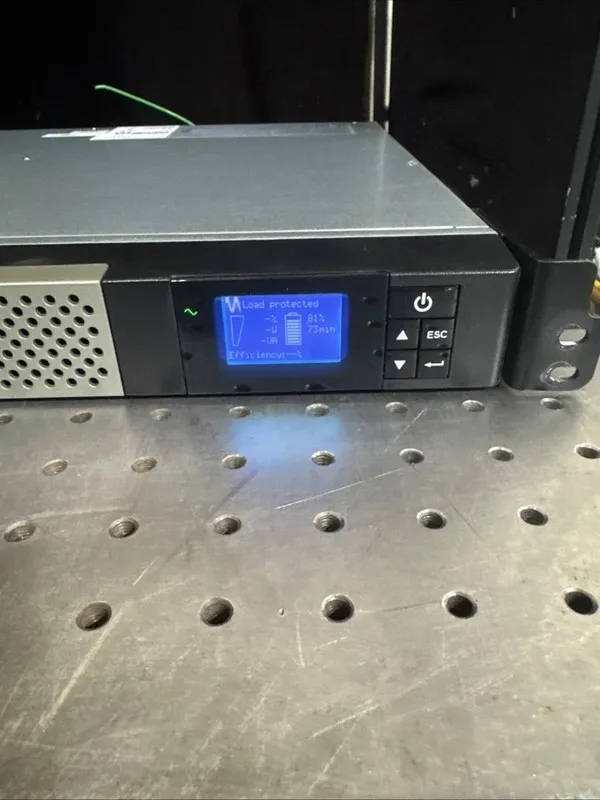 ИБП Eaton 5P 5P550R 550VA/420W 120V 1U Line-interactive Rackmount UPS