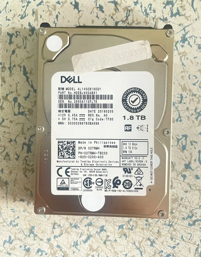 Жёсткий диск Dell 1.8TB 10K 02TRM4 2TRM4 12Gbps 2.5" SAS HDD Hard Disk Drive