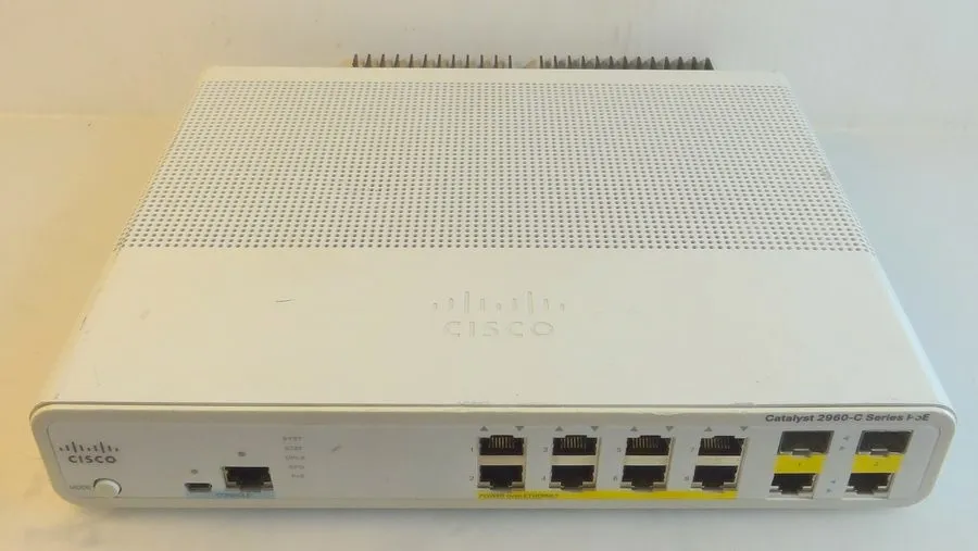 Коммутатор Cisco Catalyst 2960 WS-C2960C-8TC-L 8-Ports Desktop Ethernet Switch