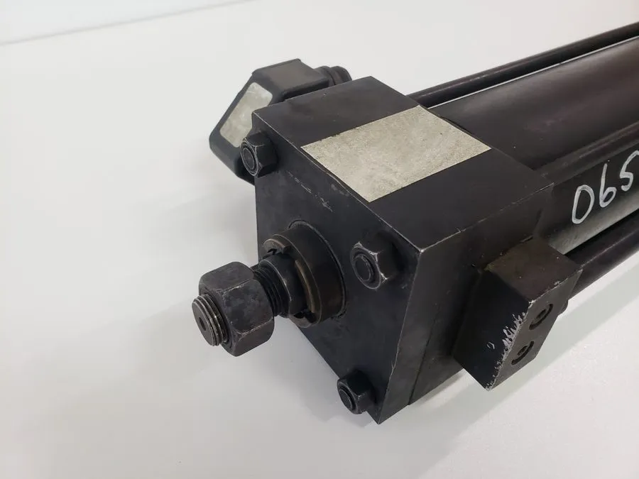 Пневмоцилиндр Parker CBB2AUVS14AC 2.50 x 14.000 Pneumatic Cylinder w/ 422CA0E1A5