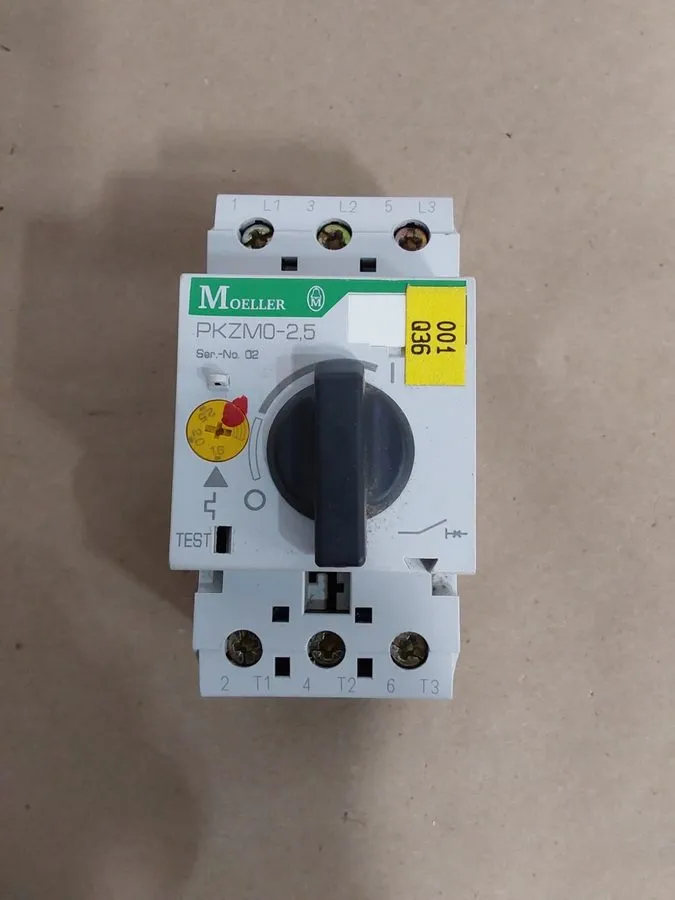Автоматический выключатель Eaton PKZM0-2,5 2.5A Motor Protection Circuit Breaker