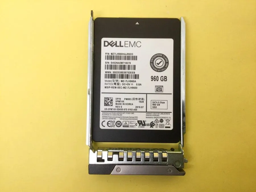 SSD-накопитель PMT4X 0PMT4X DELL EMC 960GB SATA 6Gb/s Intensive 2.5'' SSD 14/15/