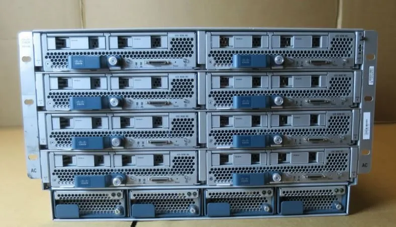 Сервер Cisco UCS5108 4x B200 M3 Blade Servers 8 x E5-2650 V2 2.6GHz 1024Gb RAM 1 — фото лота 1