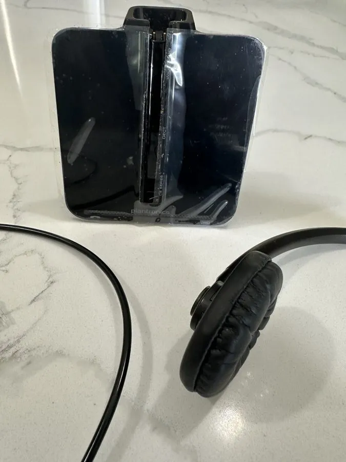 IP-телефон Plantronics Poly CS540 DECT Mono Wireless Headset, Desk Phone, NC — фото лота 1