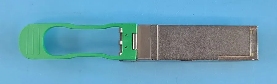 Трансивер Arista XVR-10163-20 QSFP-100G-CWDM4 QSFP28 1310nm 2km LC Transceiver