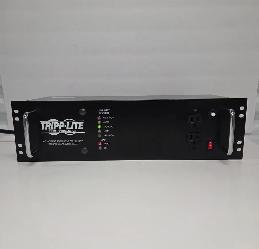Стойка/шкаф Tripp Lite LCR2400 2400W 20A Rackmount Line Conditioner AVR Surge Pr