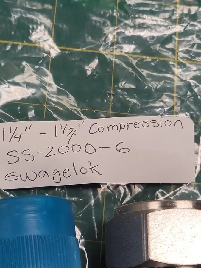 Фитинг Estate Swagelok SS-2000-6 Union 1 1/4" x 1 1/4" Fitting Connector — фото лота 1