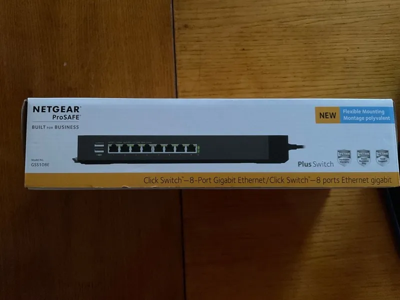 Коммутатор Netgear ProSafe GSS108E 8-Port Gigabit Managed Network Switch