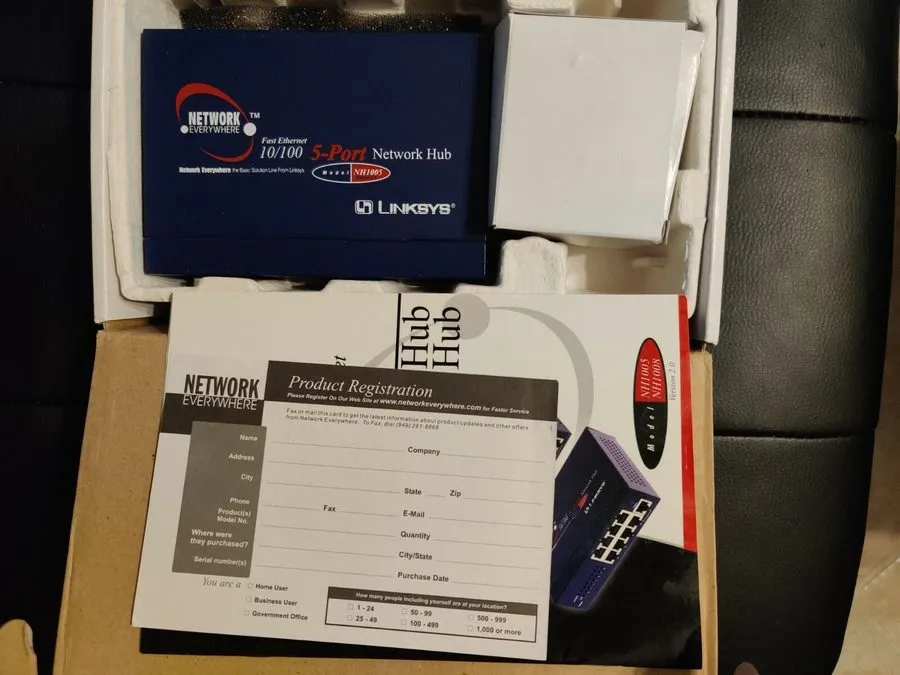 Коммутатор Linksys Network Everywhere NH1005 V2 Fast Ethernet 5 Port Hub