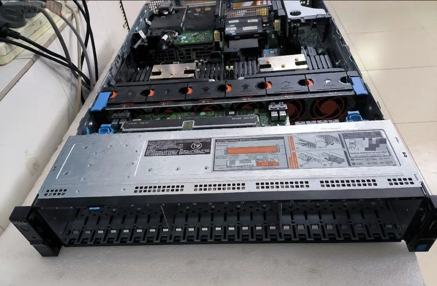 Сервер Dell R730XD 24X2.5" Server/2X E5-2696 V4/256G RAM/24X1.2T SAS/6x 40/56GbE
