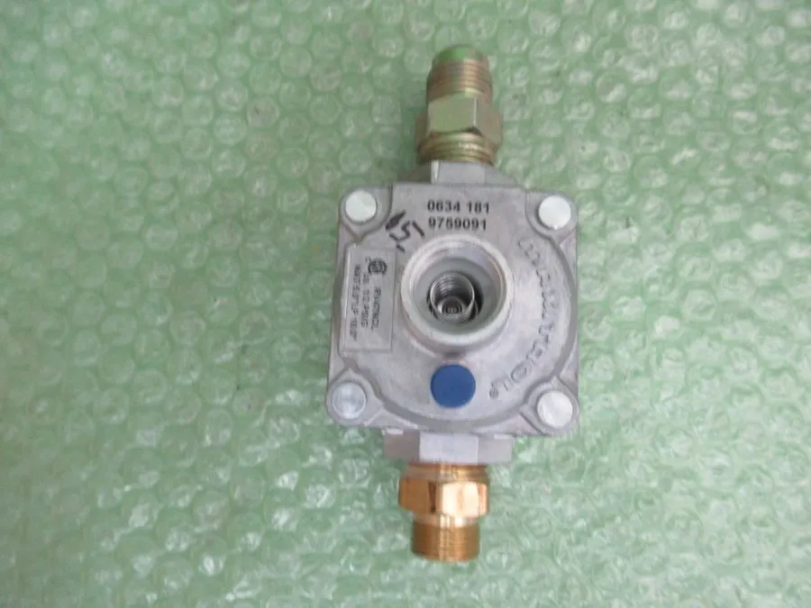 Трубопроводная арматура KitchenAid Range Oven Gas Pressure Regulator 9759091 WP9 — фото лота 1