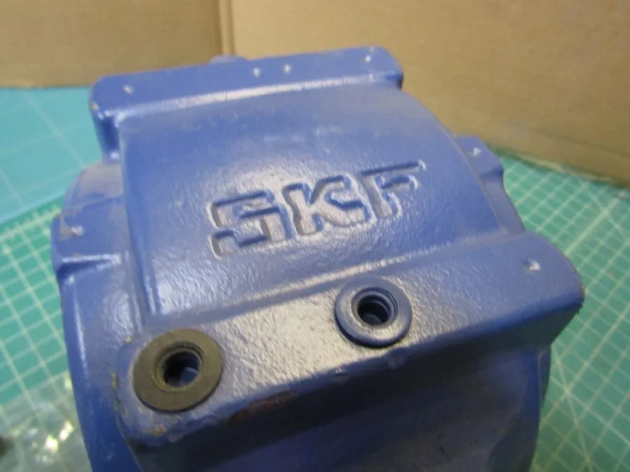 Подшипник SKF SNH 516-613 SPLIT PILLOW BLOCK 516 613 BEARING HOUSING