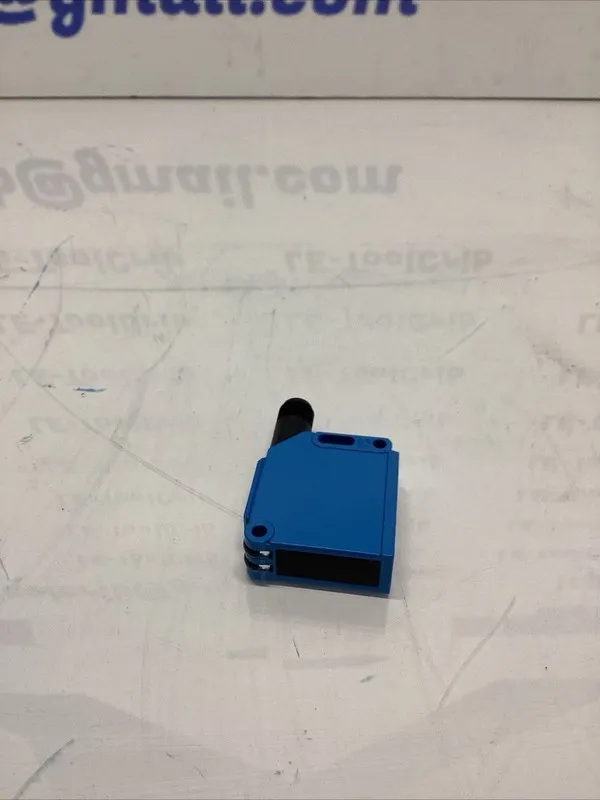 Фотоэлектрический датчик SICK 30V PHOTOELECTRIC SENSOR WS12-3D2430 I-283 — фото лота 2