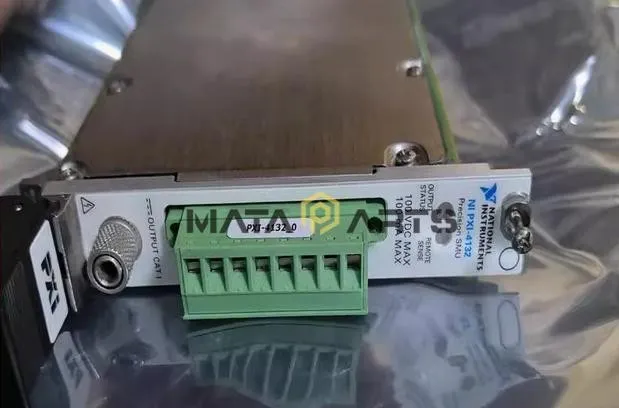 Тестер National Instruments PXI-4132