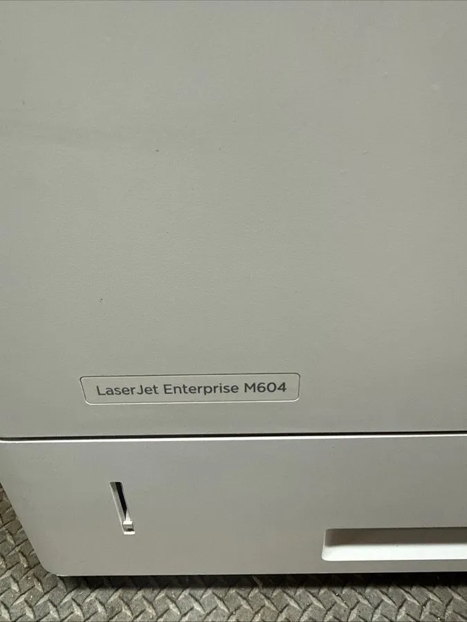Лазерный принтер HP laserjet M604n Laser Printer *Cleaned & Serviced COUNT 47,29