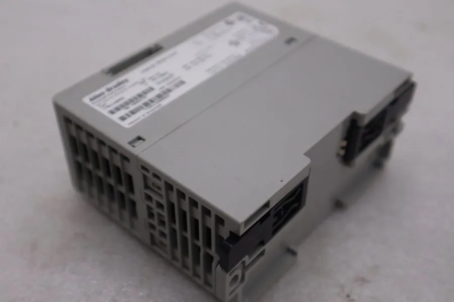ПЛК Allen Bradley 1769-L30ERM /A CompactLogix Processor STOCK 5287A