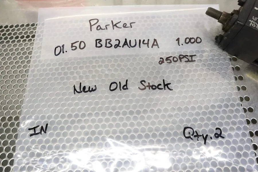 Пневмоцилиндр PARKER SERIES 2A 04.00 BB2AU14A 9.000 PNEUMATIC AIR CYLINDER 250 P — фото лота 1