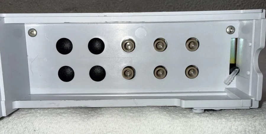 Хроматограф Shimadzu Prominence Degasser DGU-20A3: HPLC 3-Channel Degassing Unit — фото лота 2