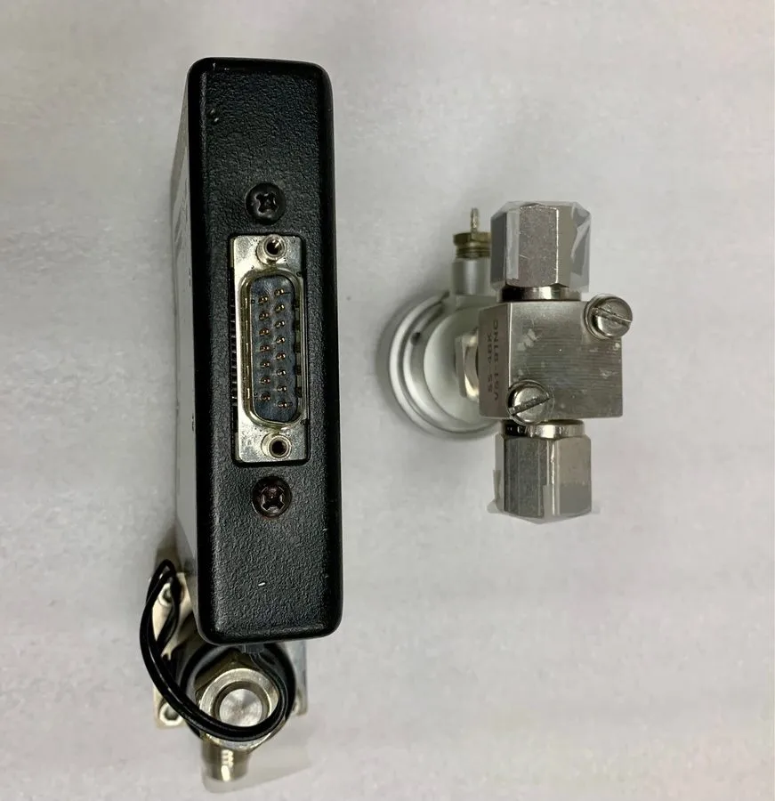 Контроллер Industrial Mass Flow Controller MKS 1259B-02000SV/Nupro SS-4BK-V51-91 — фото лота 1