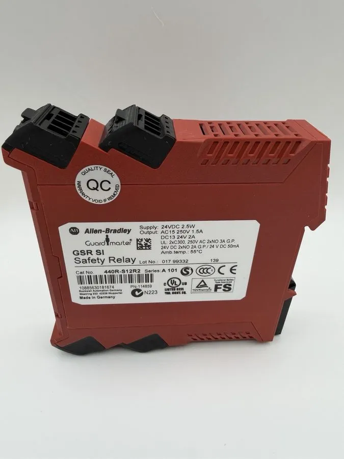 Реле безопасности 440R-S12R2 Allen Bradley Guardmaster Single Input Safety Relay