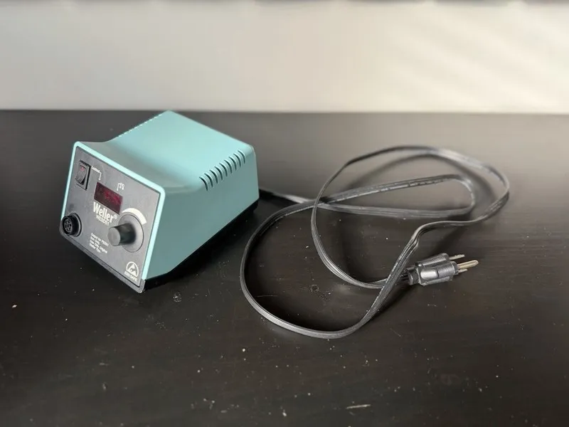 Паяльная станция Weller WESD51 60 W, 120 VAC, Soldering Station + PES51 24 VDC P