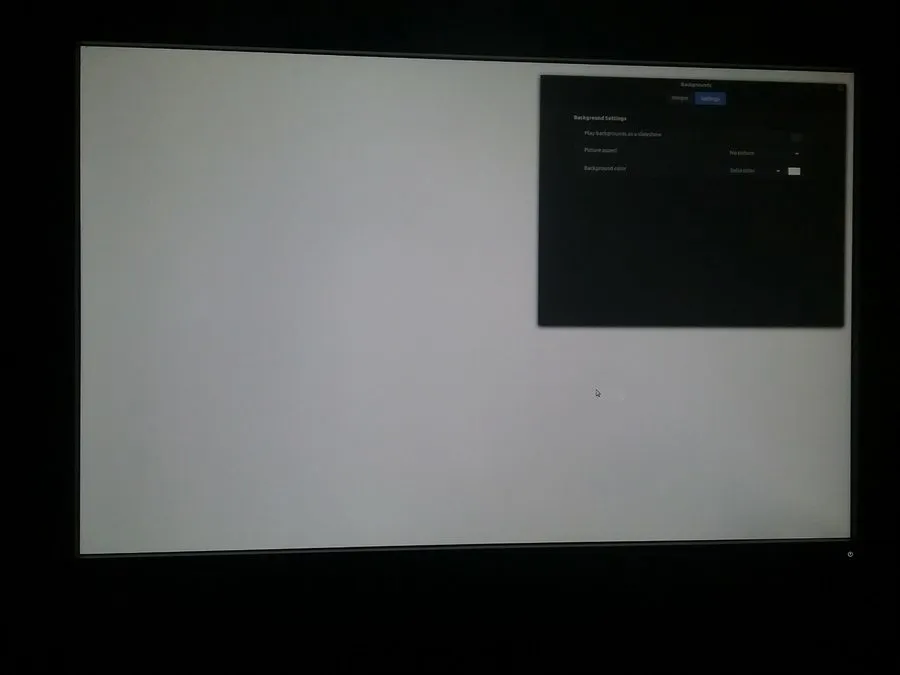 Монитор HP EliteDisplay E241i 24" LED LCD FHD Monitor 1920 x 1200: Excellent