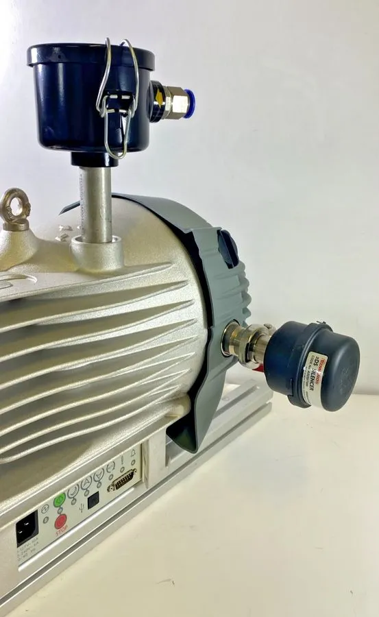 Насос Edwards nXDS6i A73501983 Dry Scroll Industrial Vacuum Pump 100-240V