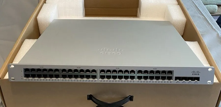 Коммутатор Cisco Meraki (MS225-48FP) 48-Port Gigabit PoE+ Switch 740W Unclaimed