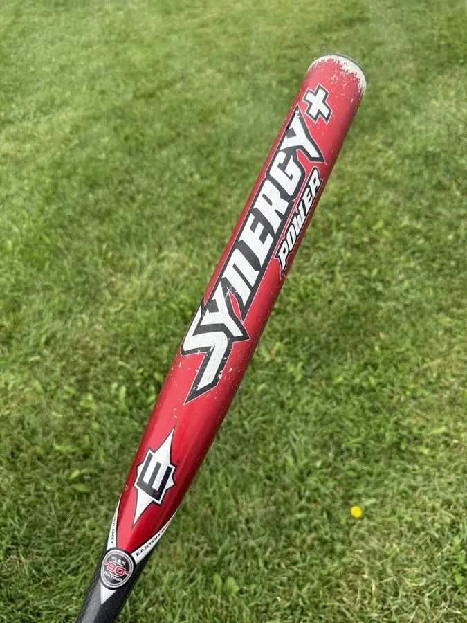 Сервер RARE 2009 27 SCN12BH Easton Synergy Power Plus + Brett Helmer Softball Ba — фото лота 2