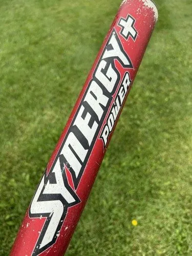 Сервер RARE 2009 27 SCN12BH Easton Synergy Power Plus + Brett Helmer Softball Ba — фото лота 3