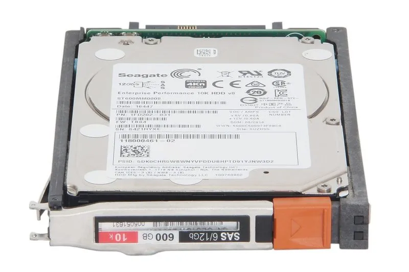 Жёсткий диск EMC 005051631 600GB 10K 2.5" 12Gb SAS HDD D3-2S10-600 Unity 300 400