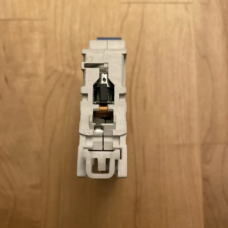 Автоматический выключатель Allen- Bradley 1492-SPM1C050 Circuit Breaker 1 Pole 5 — фото лота 3