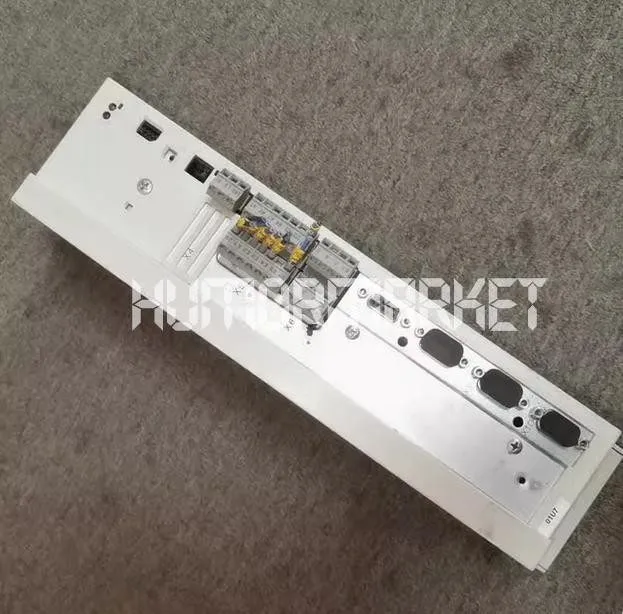 Сервопривод Lenze Servo Drive EVS9321-CPV003
