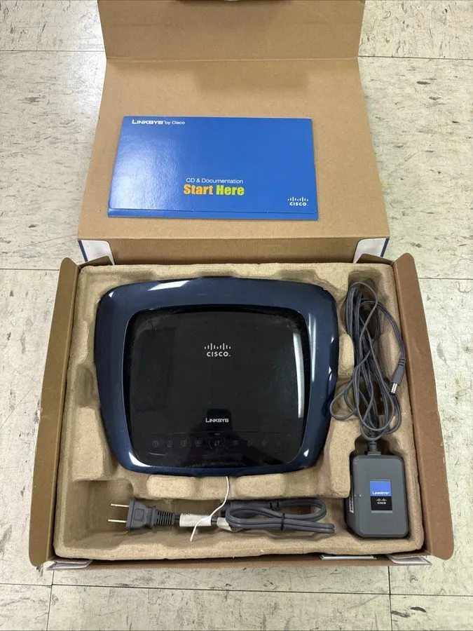 Маршрутизатор Linksys WRT610N 270 Mbps 4-Port Gigabit Wireless N Router — фото лота 1