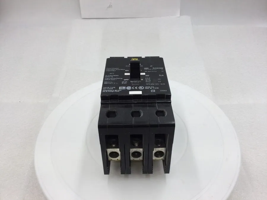 Автоматический выключатель Square D EDB34050 3pole 50amp 480v circuit breaker ty