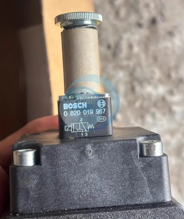 Пневмоклапан 1X AVENTICS valve 0821300934 0820019967