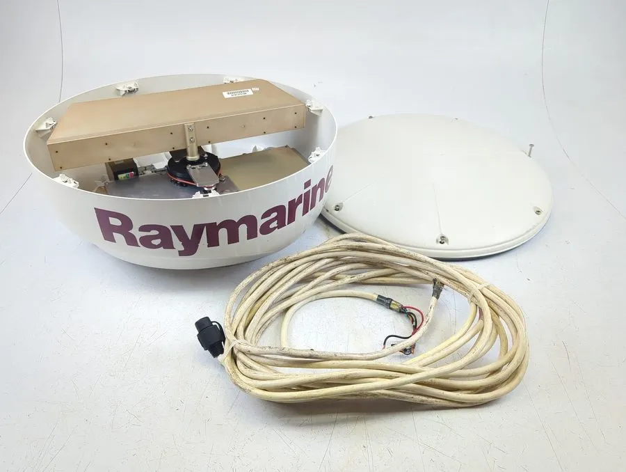 Радар Raymarine RD218 2kW 18" Radome Radar Scanner Dome E52065 C70 C80 C120 E80 