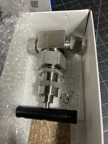 Клапан Swagelok Valve SS-6NBS6-G