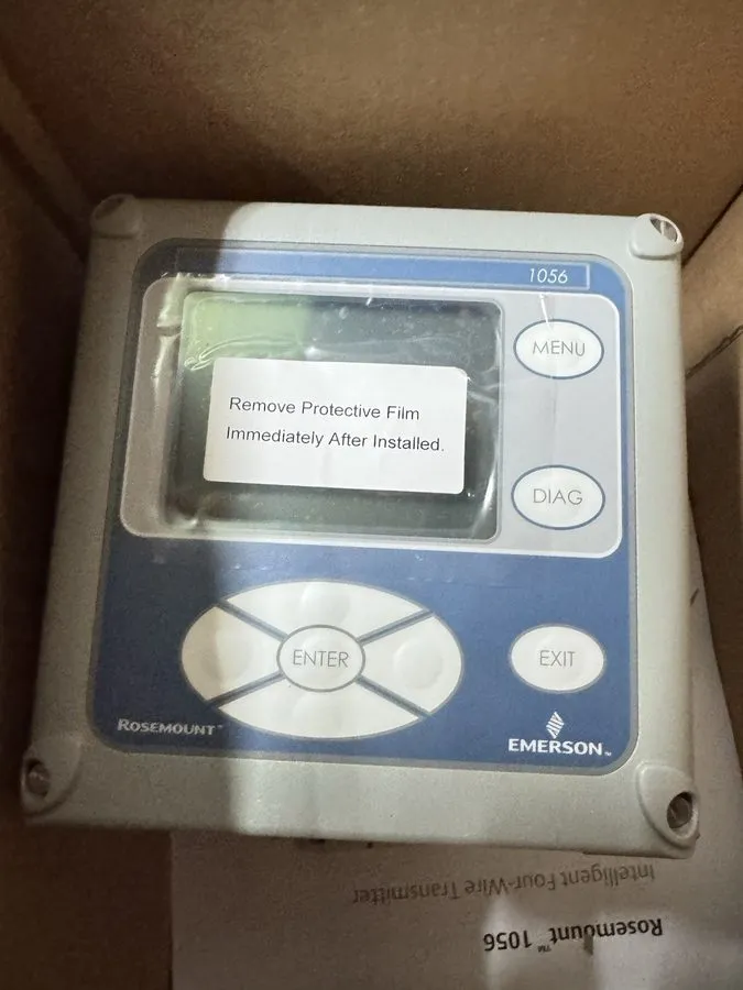 Датчик 1056 1056-03-21-38-AN EMERSON ROSEMOUNT ANALYZER 84-265 VAC